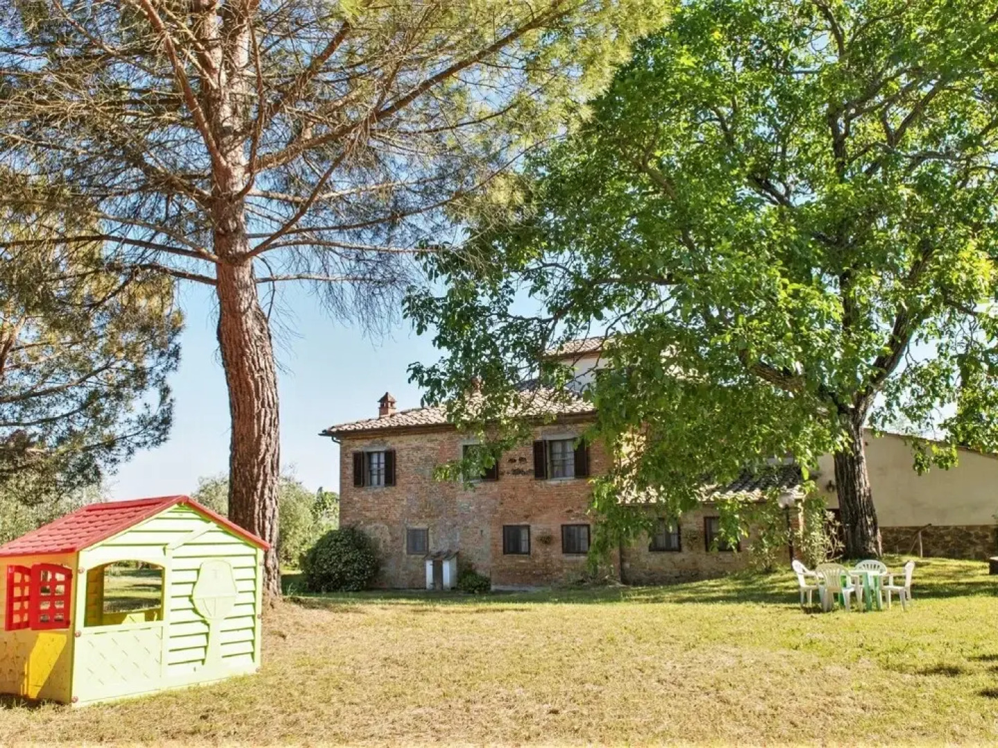 Holiday Home in Marciano Della Chiana With a Private Pool