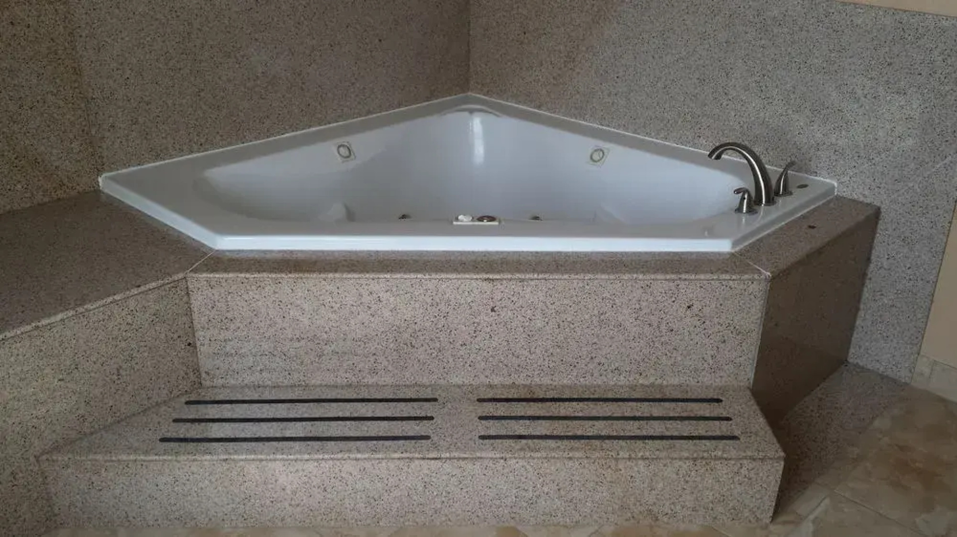 Comfort Suites Jewett