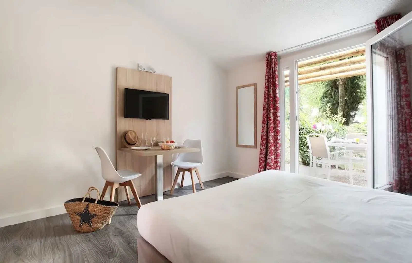 Residence Odalys Le Village Camarguais Les Gardians