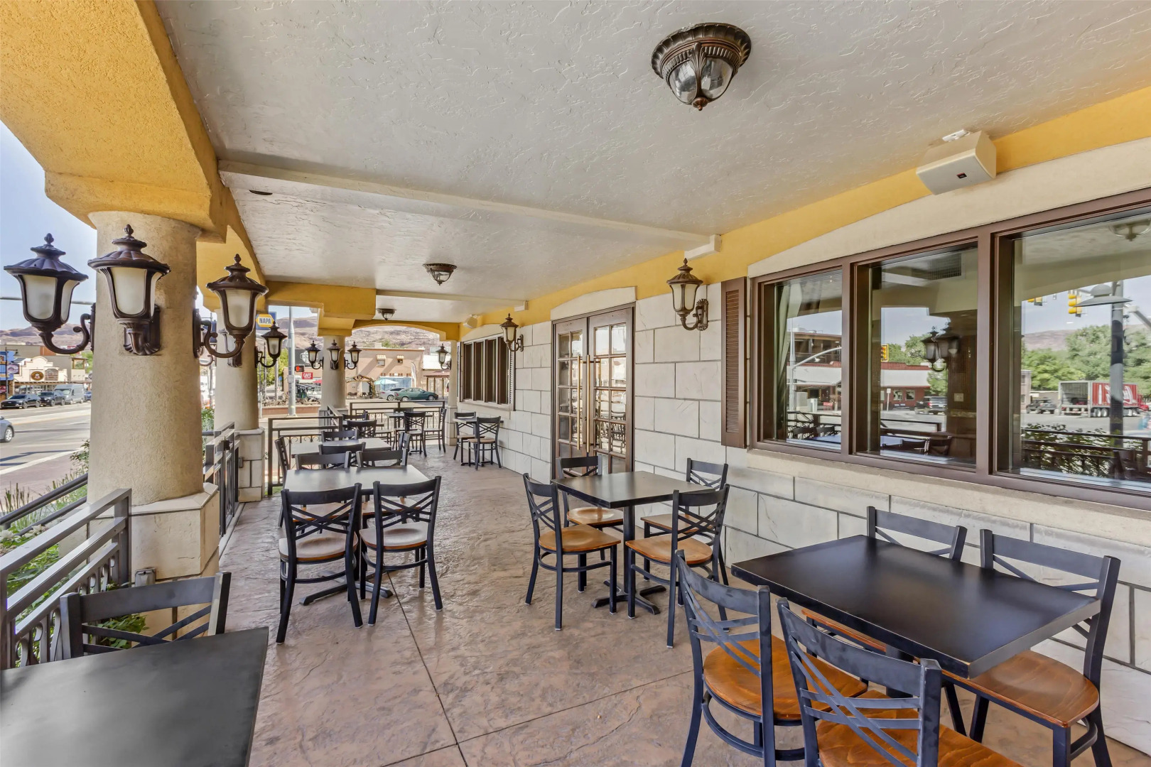 Best Western Plus Greenwell Inn