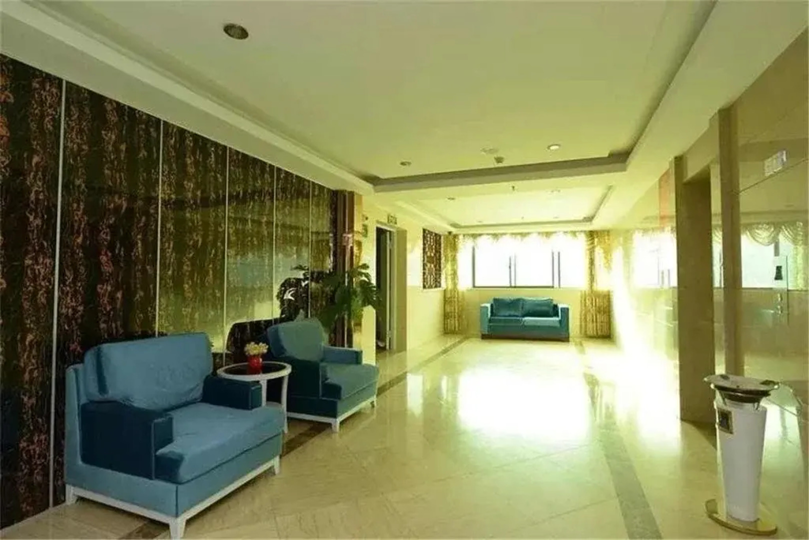 Tiantian Yugang International Hotel - Jingdezhen