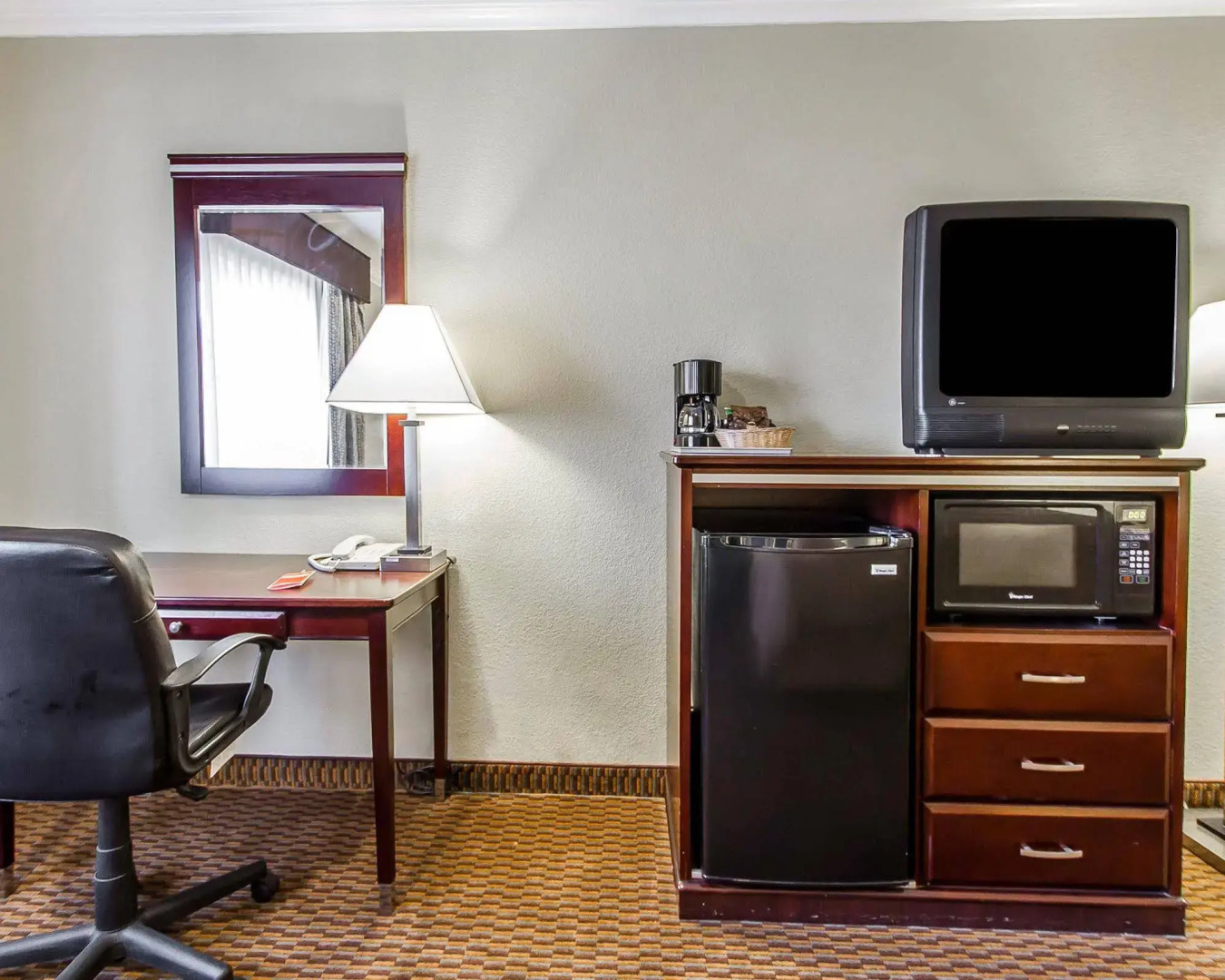 Super 8 by Wyndham Mesa Downtown Near Convention Center