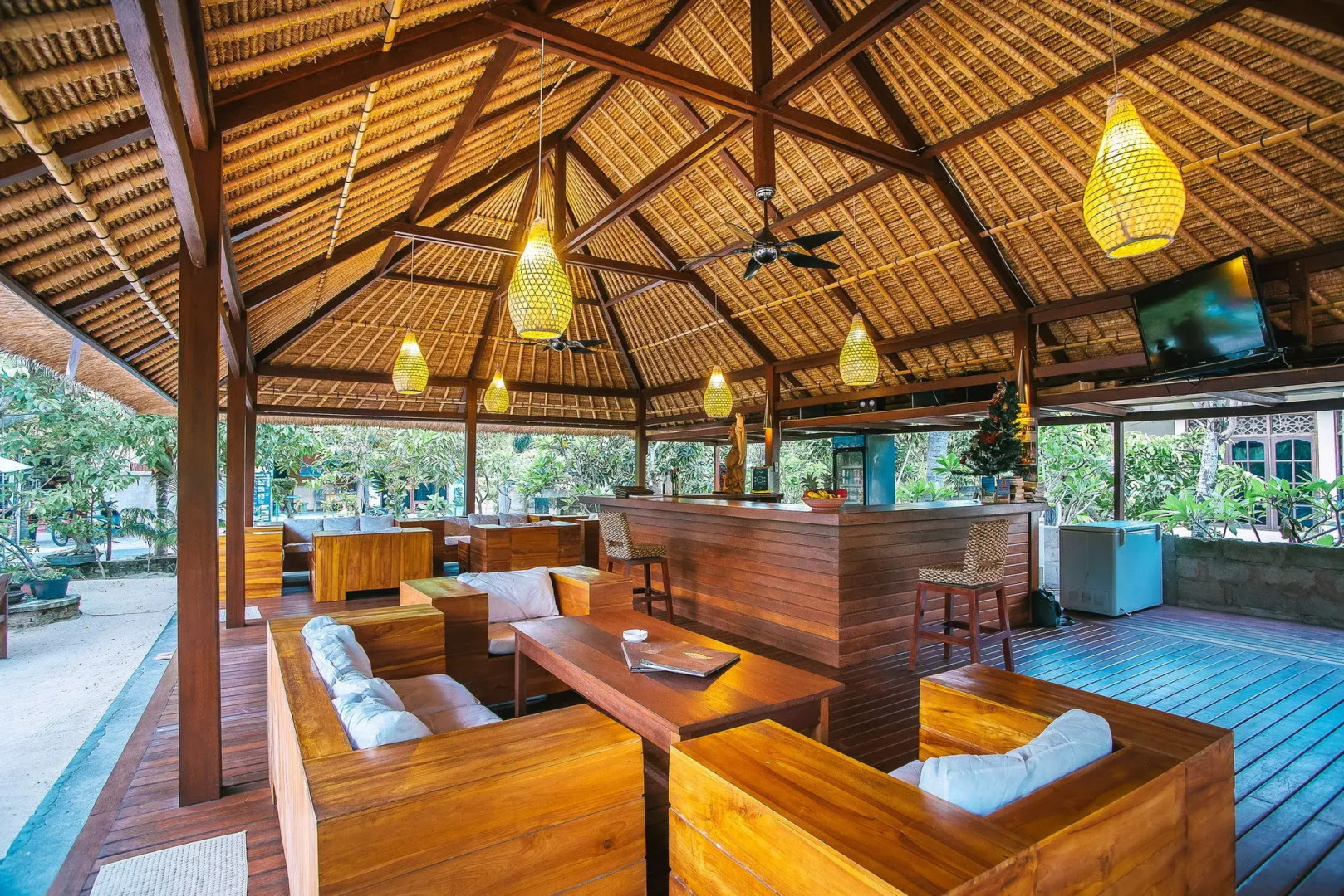 Sukanusa Luxury Huts