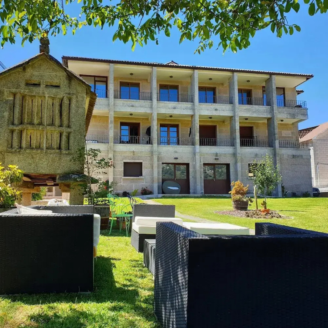 Apartamentos Ría de Aldán