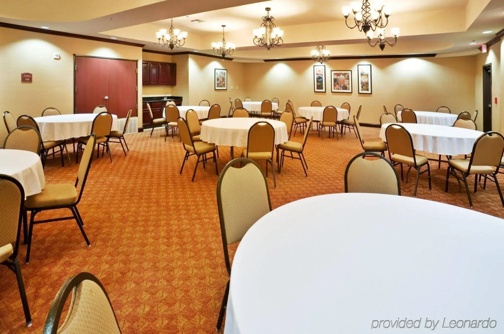 Holiday Inn Express Hotel & Suites Terrell by IHG