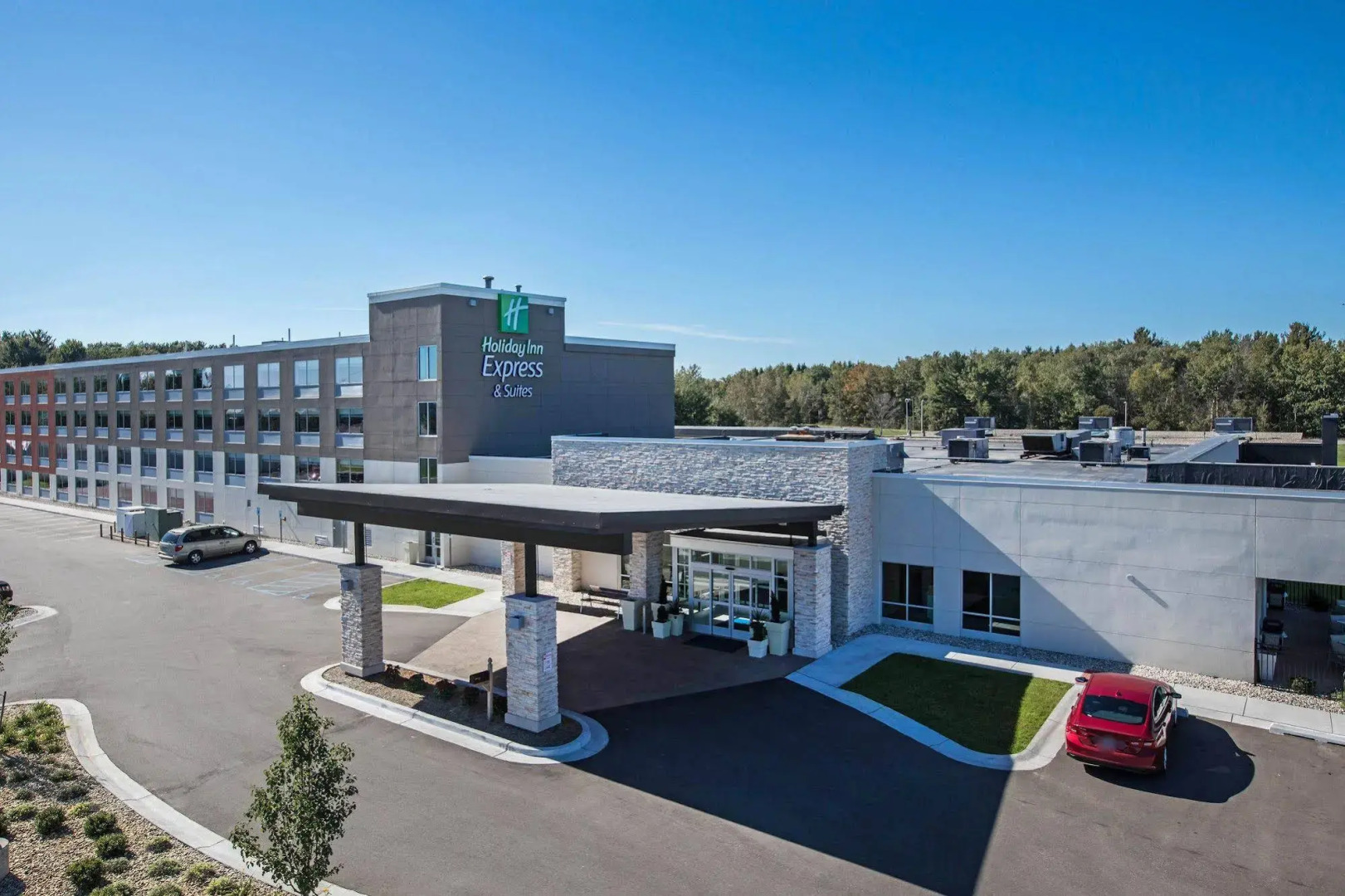 Holiday Inn Express & Suites Ludington by IHG