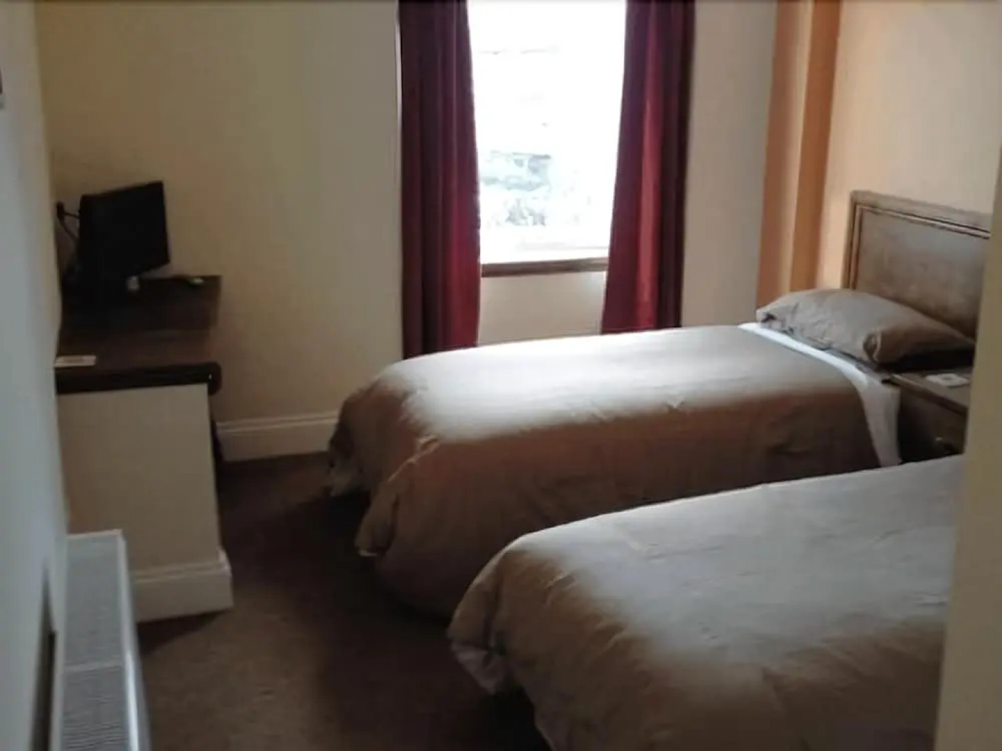 The Tavistock Arms Hotel