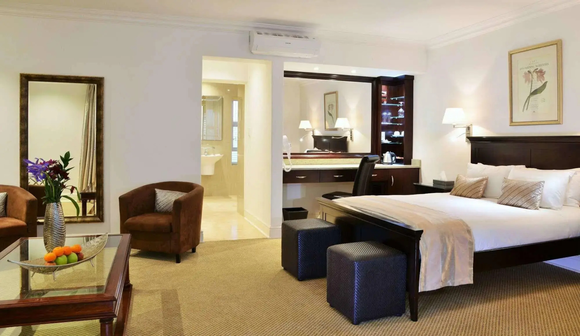 The Coach House at Val du Charron