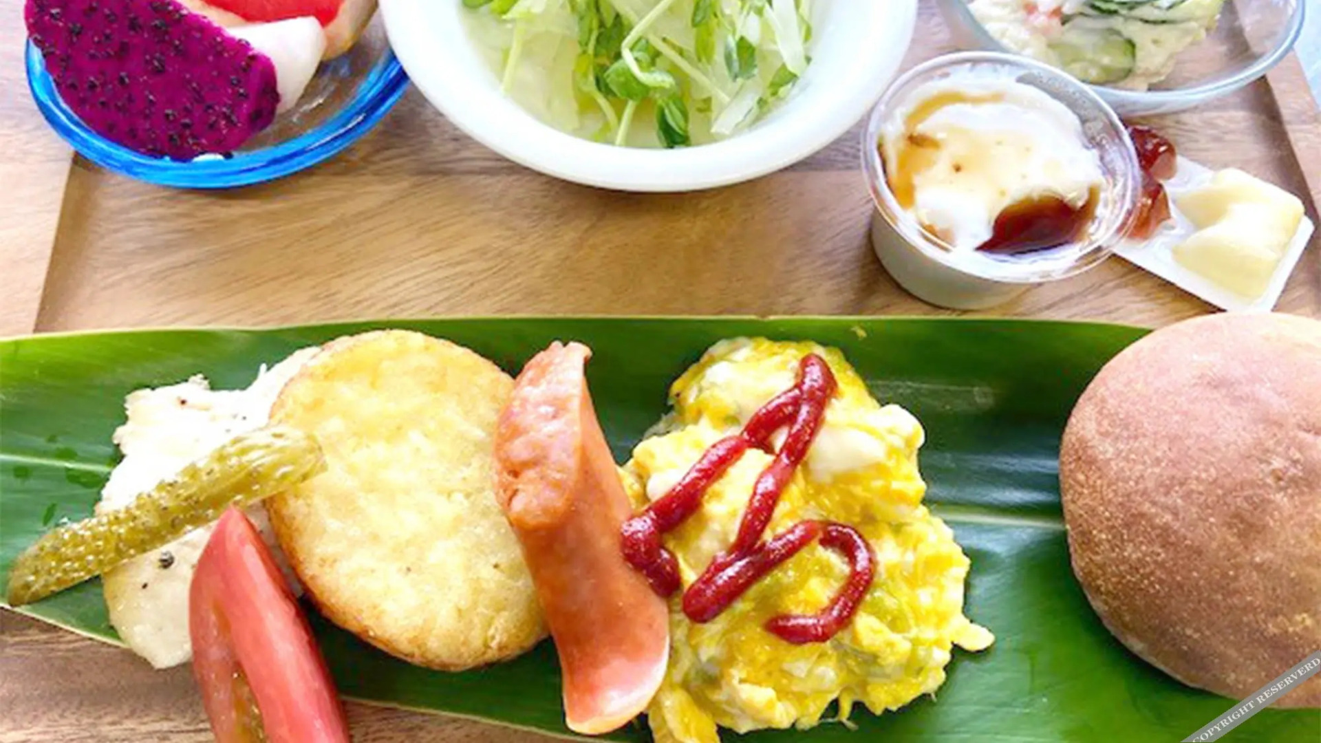 Marin House IE Island