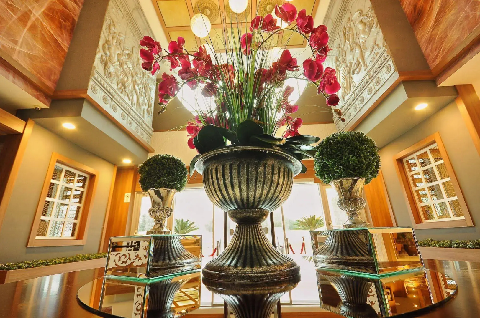 Paris Park Hotel