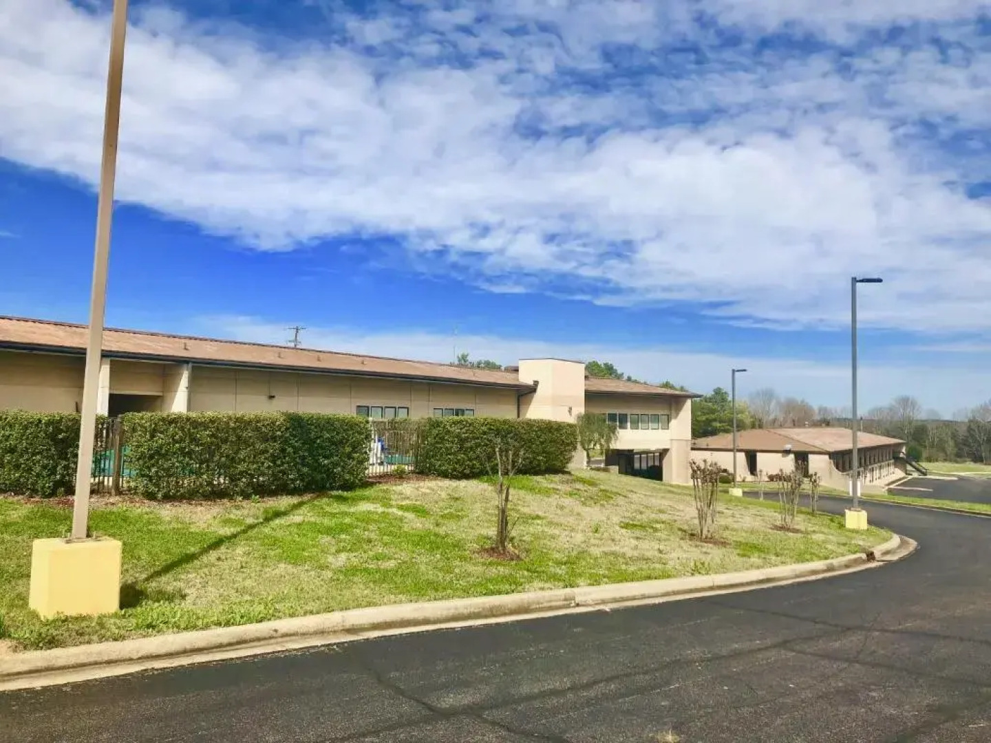 Super 8 Tupelo Airport