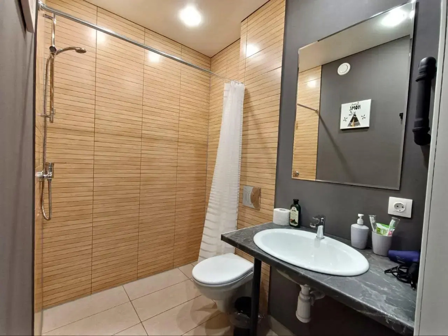 Апартаменты на улице Трамвайная 6