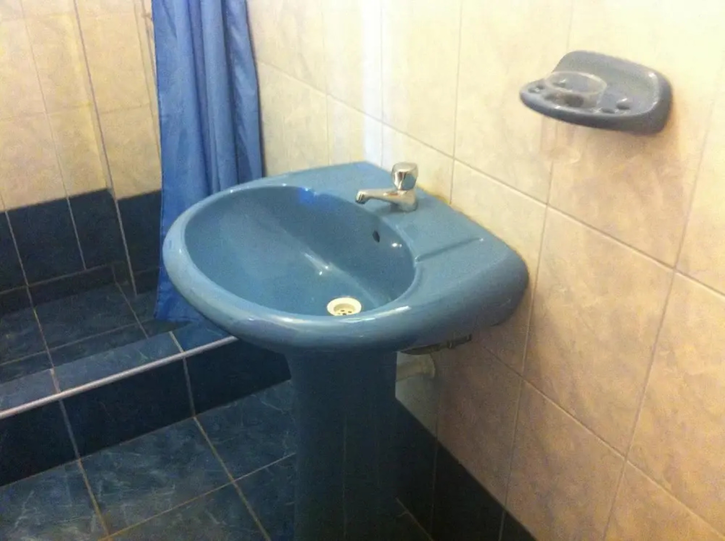 Hostal Tres Mascaras