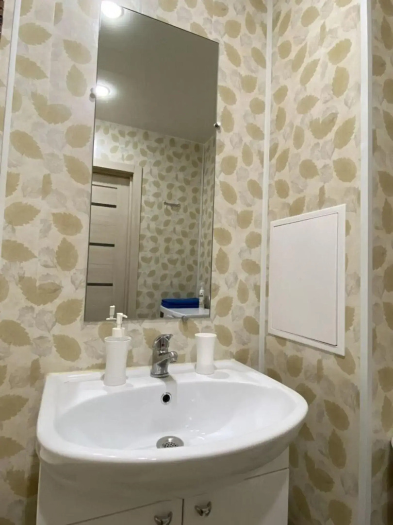 Желтый Нарцисс на улице Пархоменко