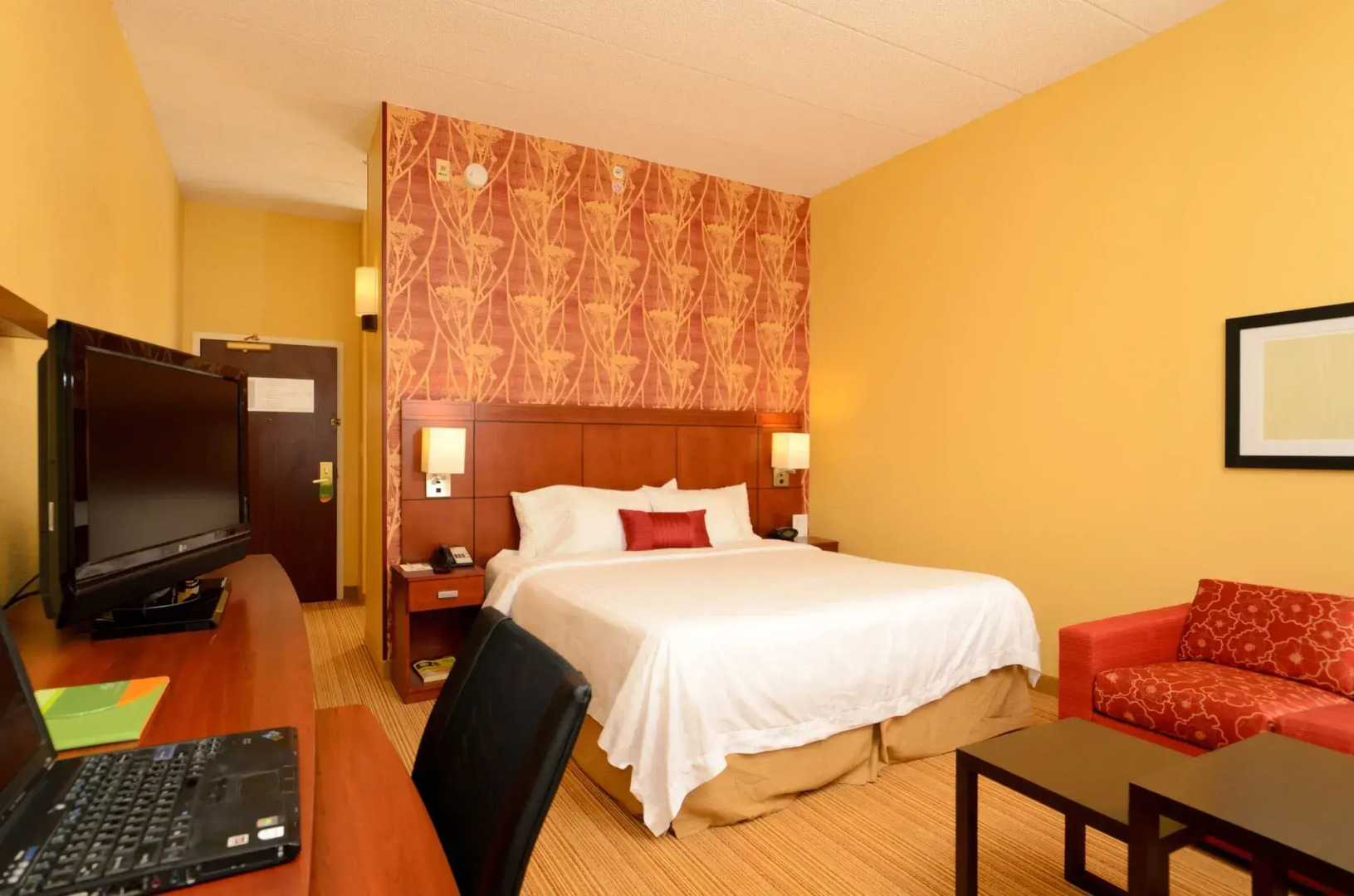 Courtyard by Marriott Frederick