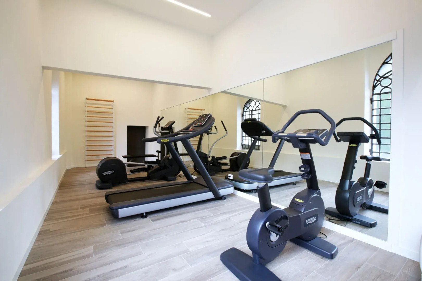 Villa Liberty - Lake Como Rooms & SPA