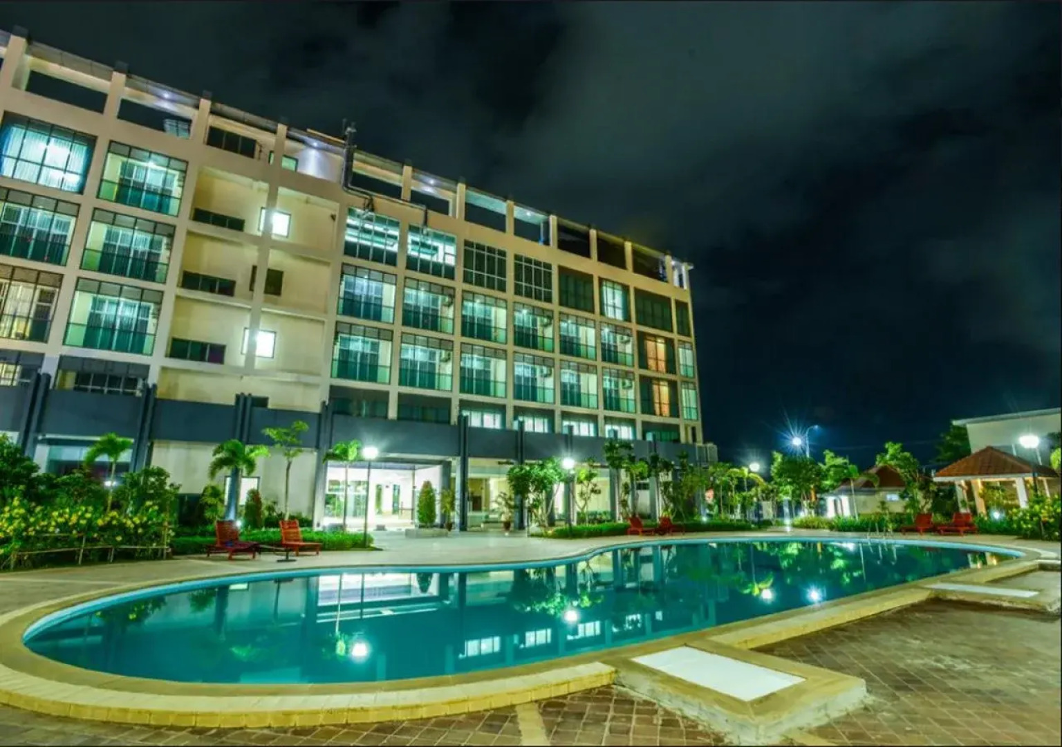 Noble Mingalar Hotel