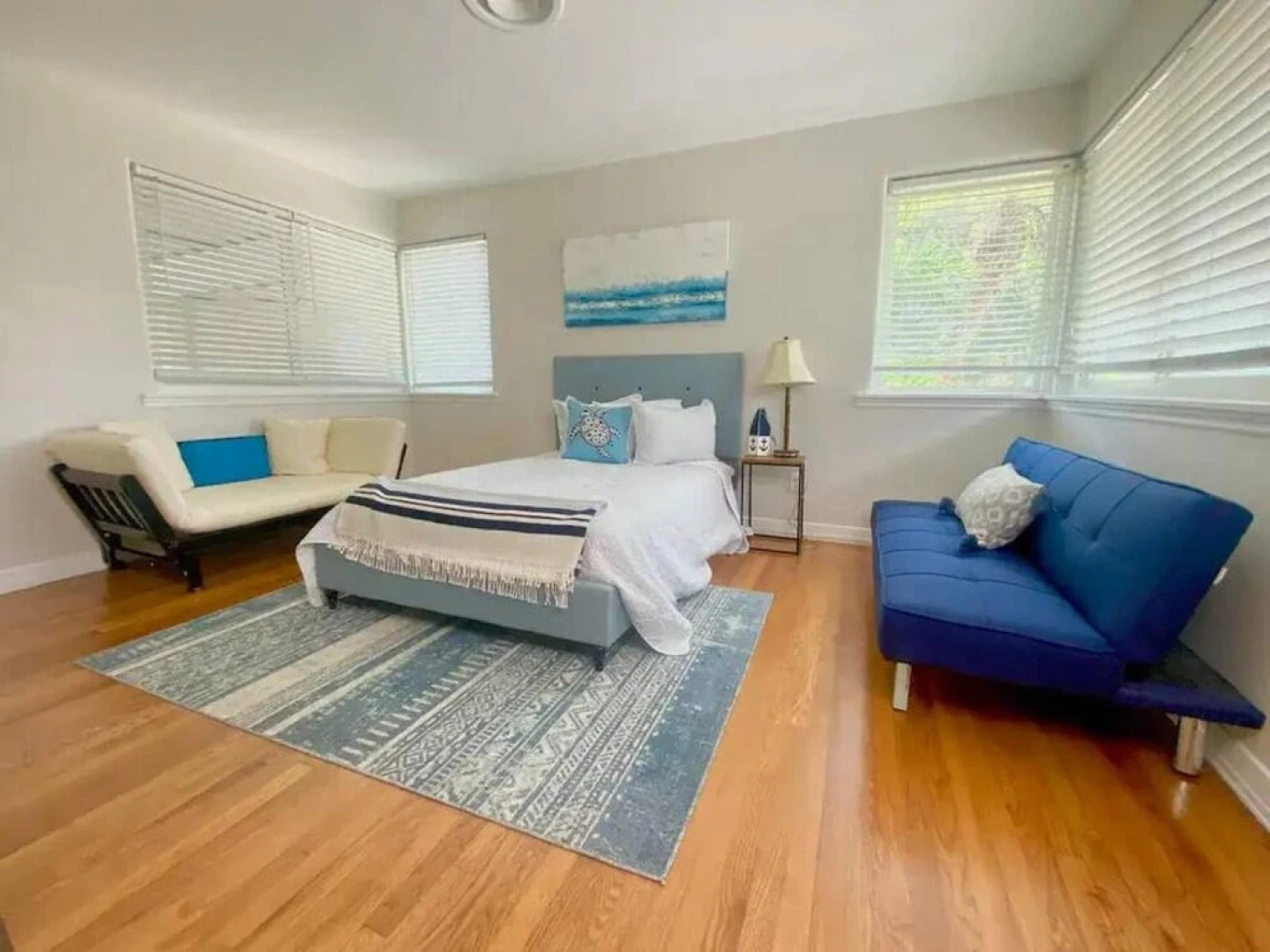 Cozy 4-Bedroom Beachside Home