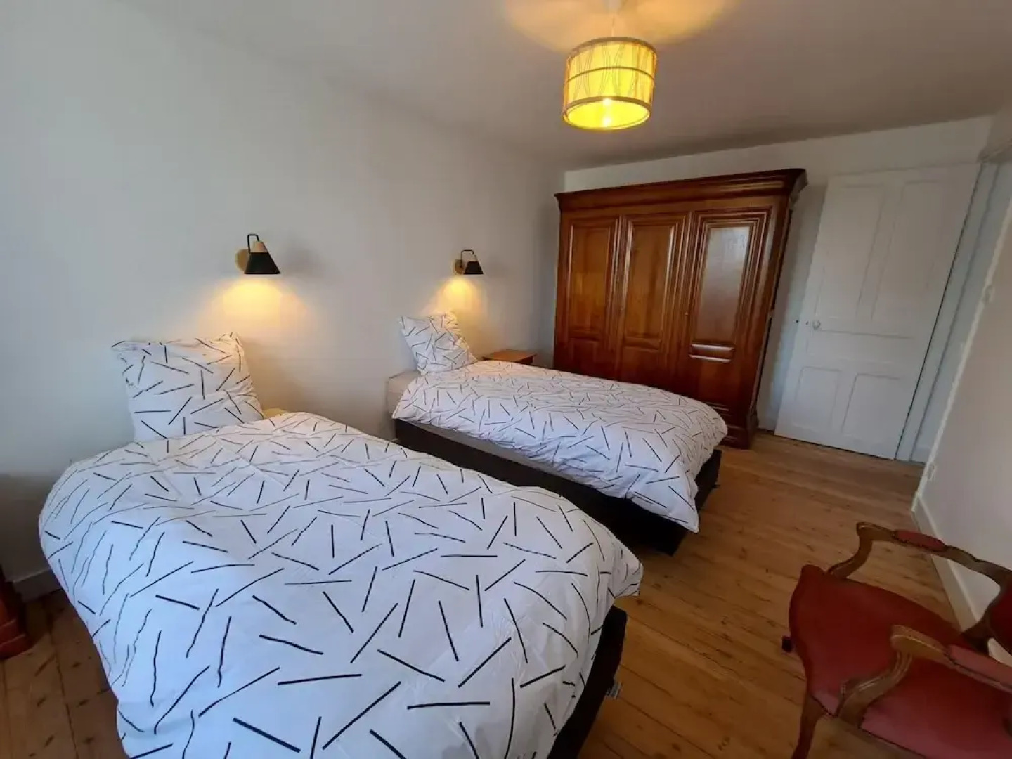 In top Location With Beautiful sea View