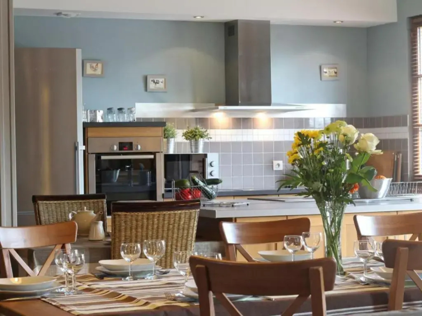 Gîte Juvigny-Sous-Andaine, 6 pièces, 12 personnes - FR-1-497-18