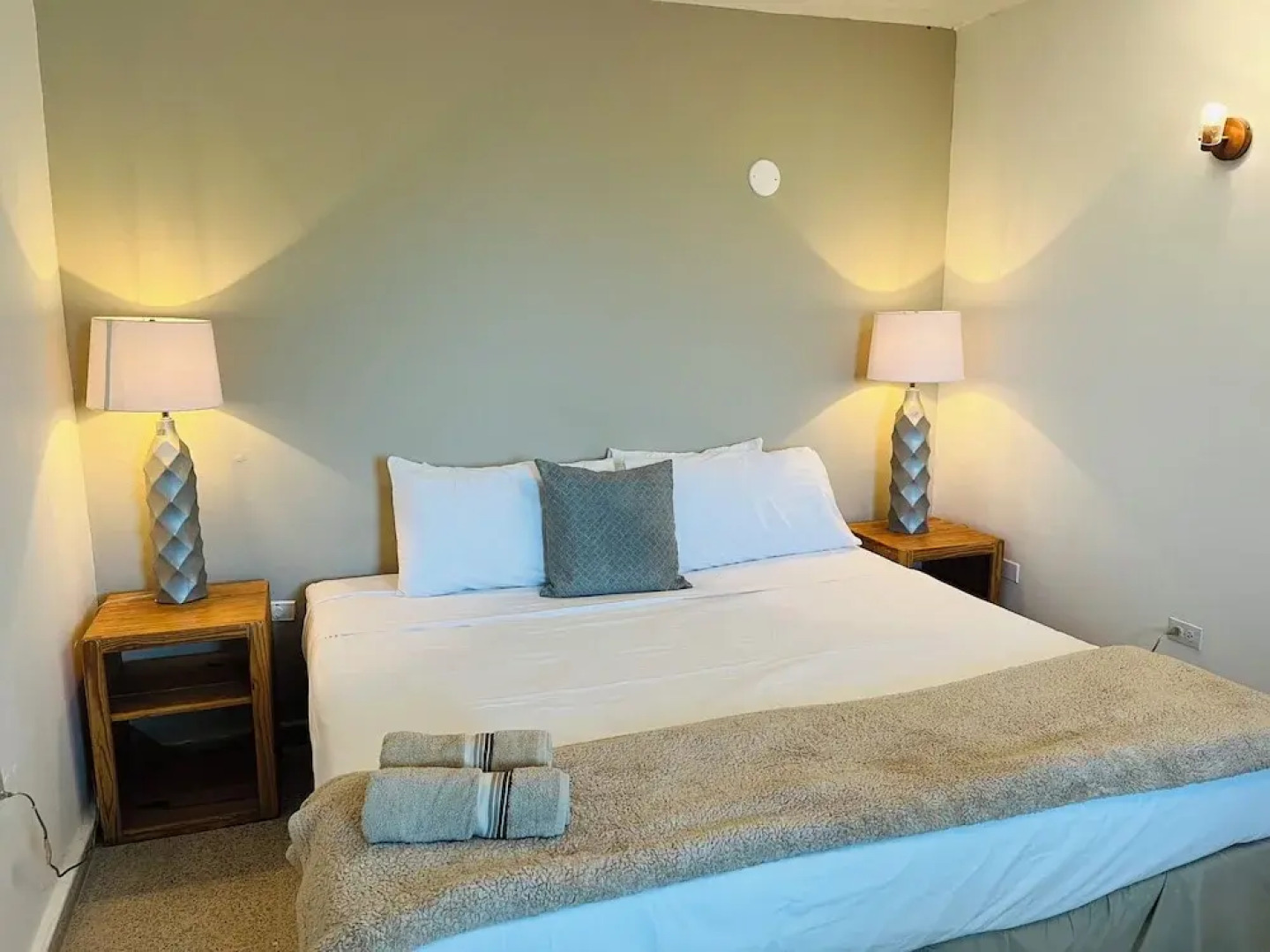 Serenity Rincon Guesthouse