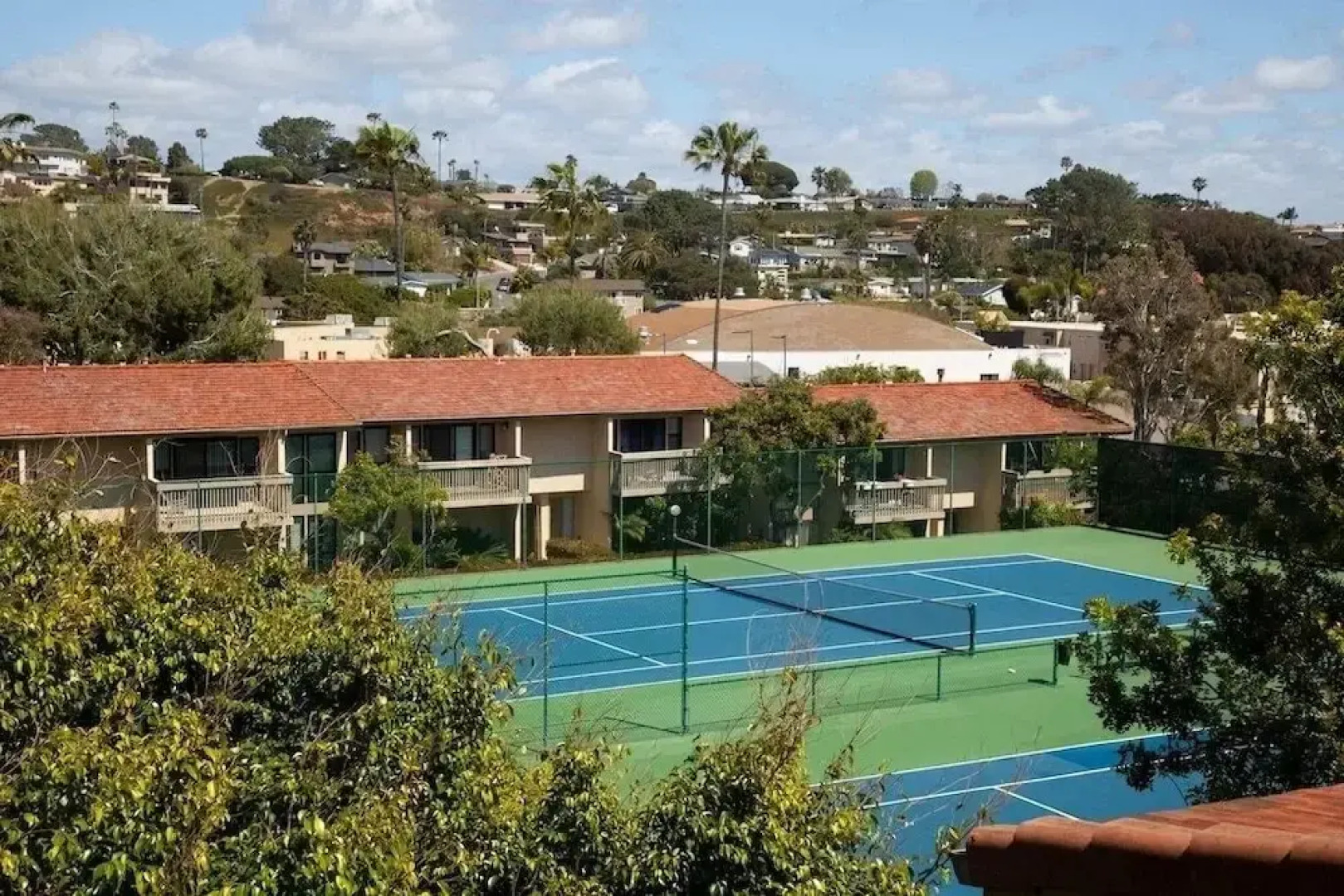 Sbtc324 2 Bedroom Condo by RedAwning