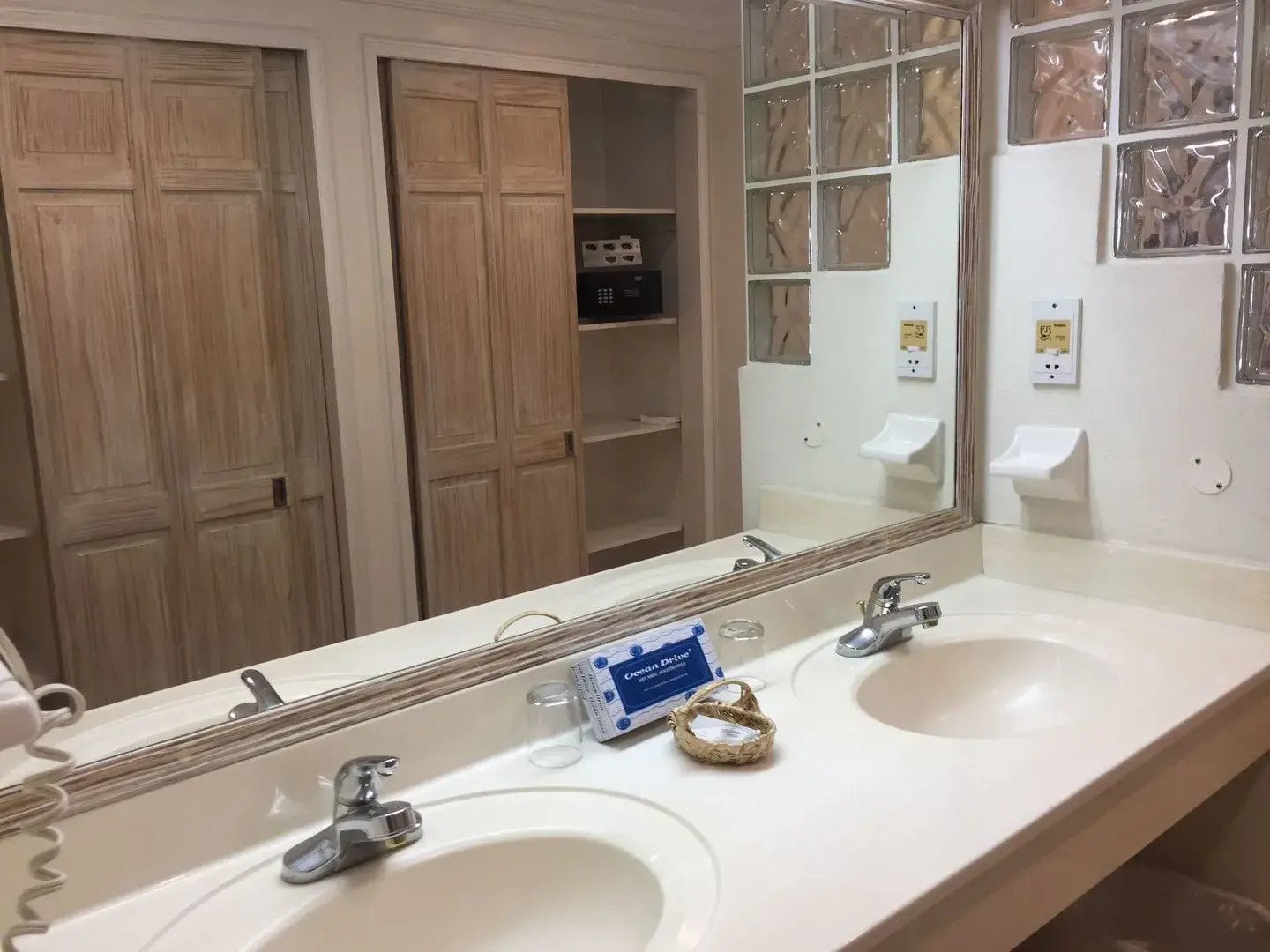 Coral Sands Beach Resort