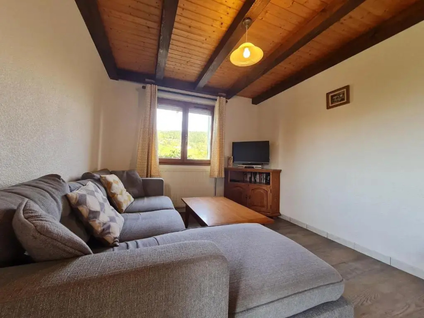 Gîte Basse-sur-le-Rupt, 4 pièces, 6 personnes - FR-1-589-42