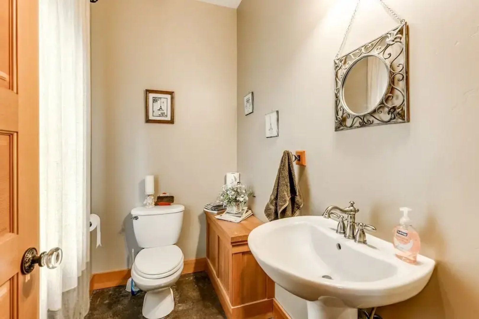 Sequim Chalet