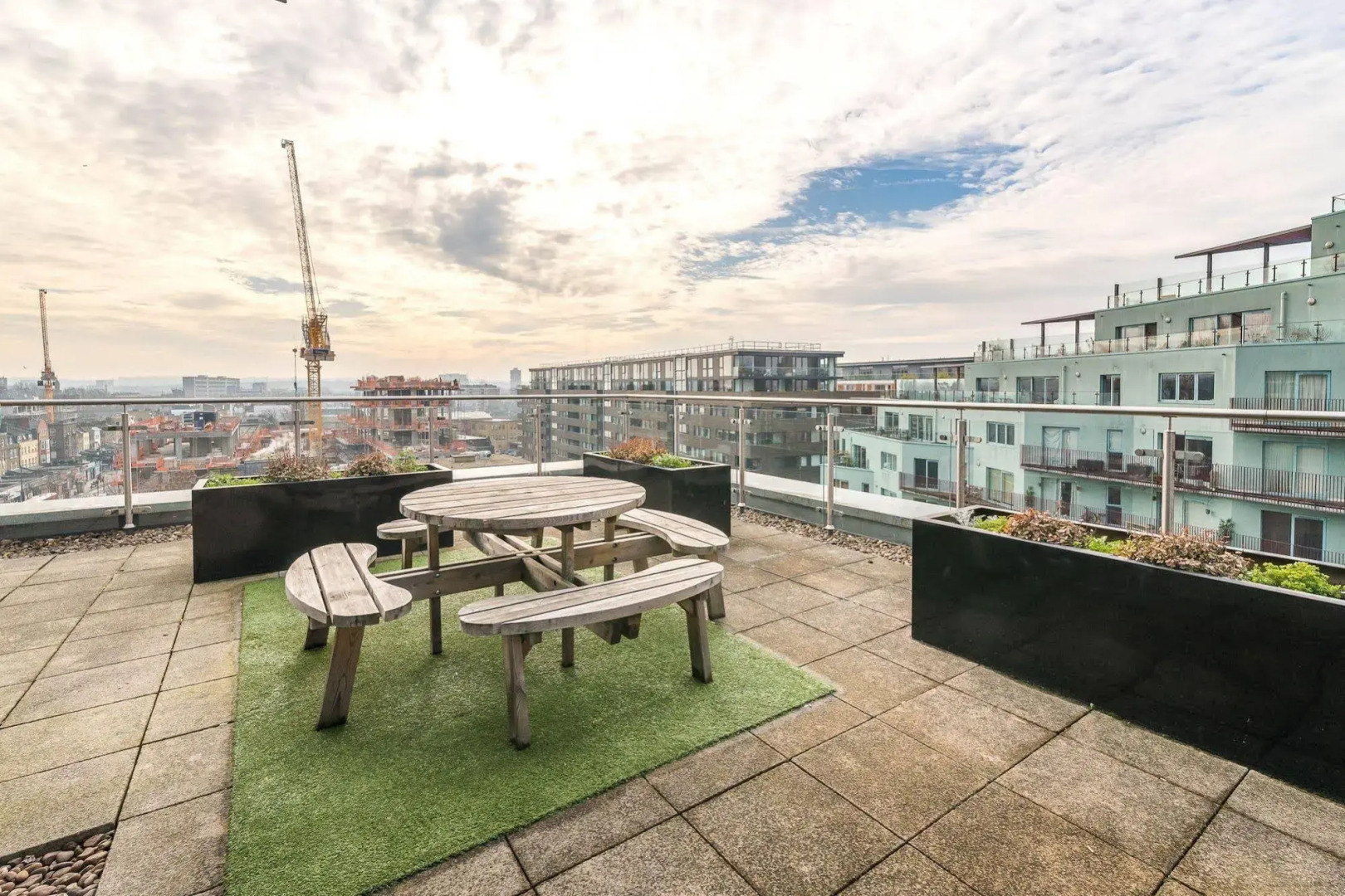 Hashtag Elephant & Castle