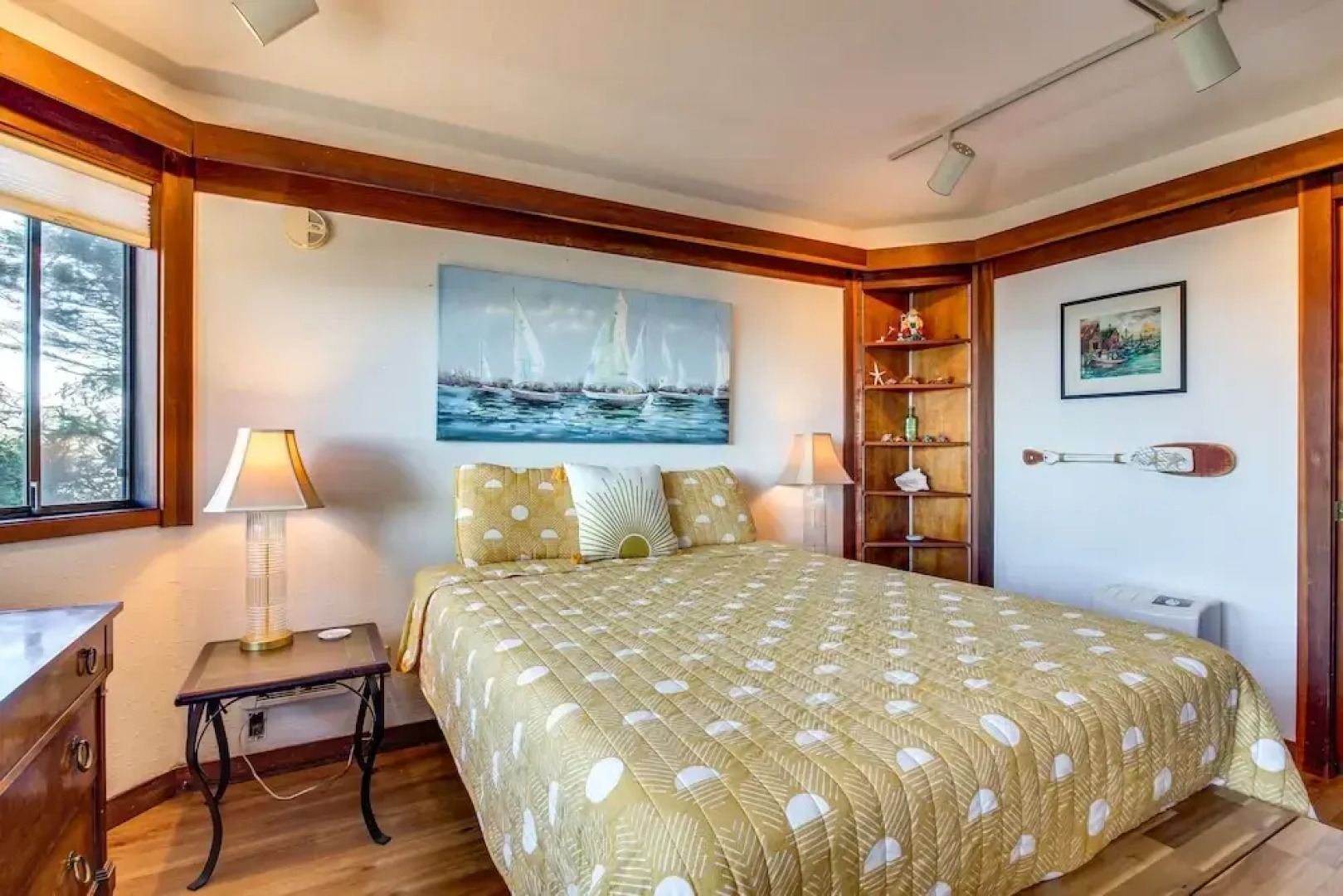 Enchanting Coos Bay Sanctuary w/ Lush Views!