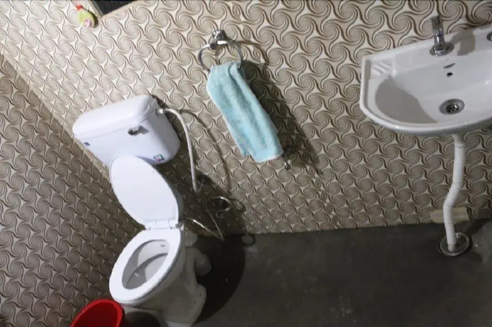 Dreamland Wooden Cottage