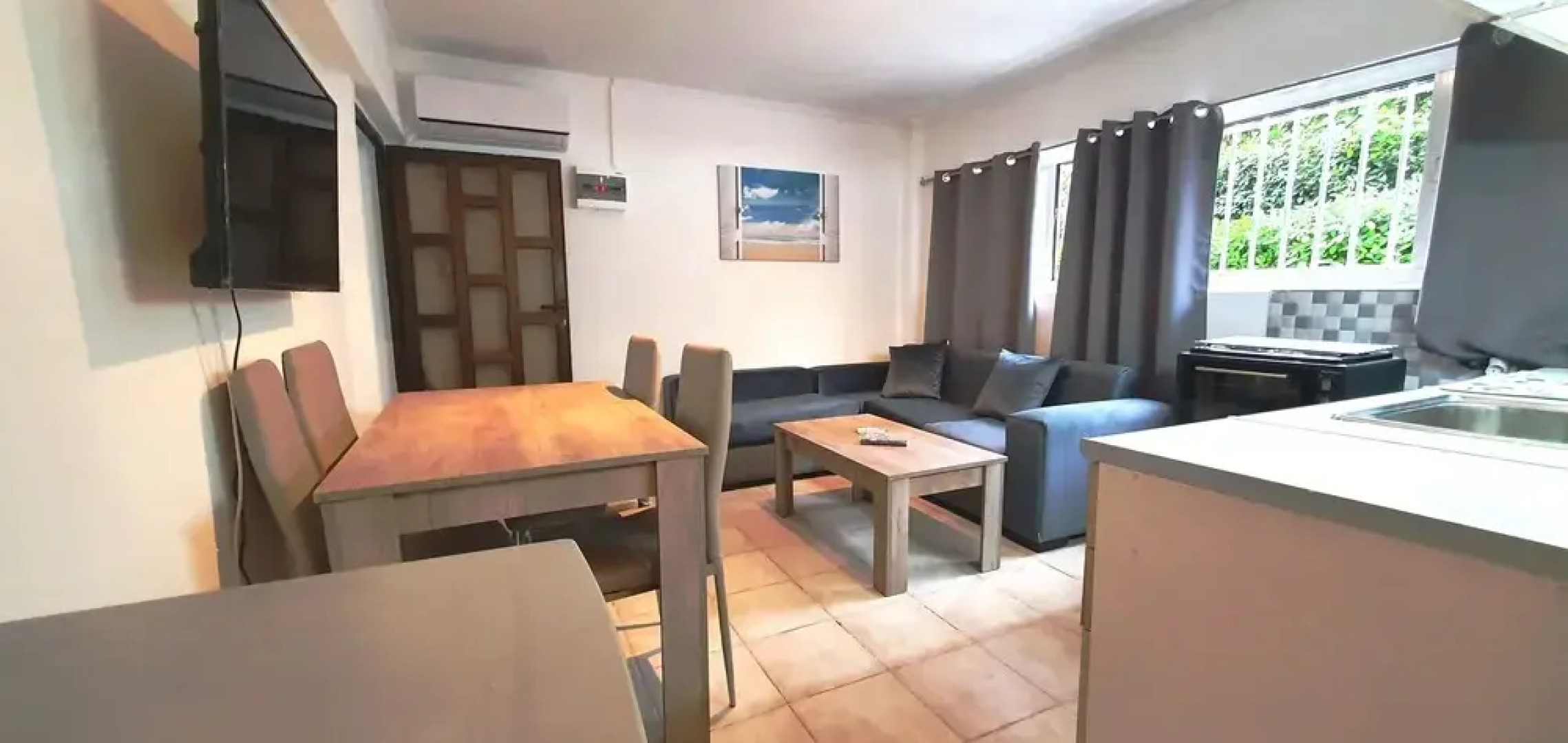 Vacation Studio Oropos