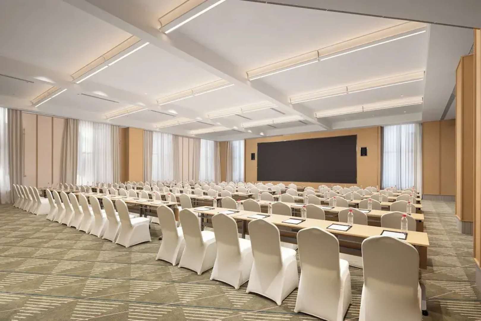 Hilton Garden Inn Songyuan Ningjiang
