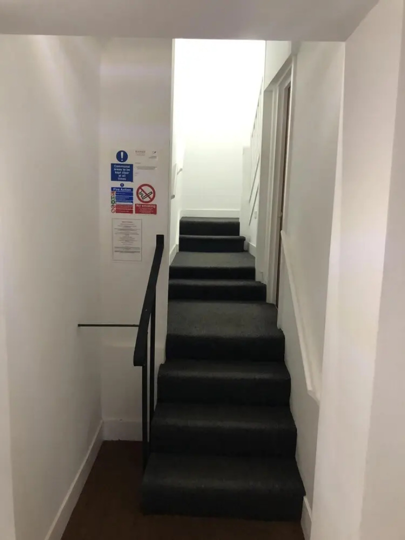 La Fontaine Court Apartments by Aldershot Short Stays