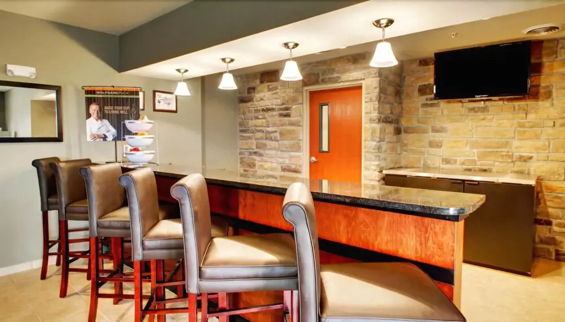 Cobblestone Hotel & Suites - Pecos