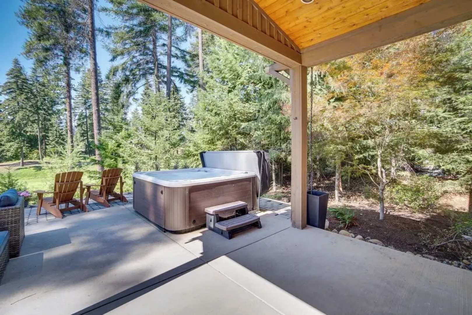 Luxury Home in Suncadia Hot Tub + Fire Pit!