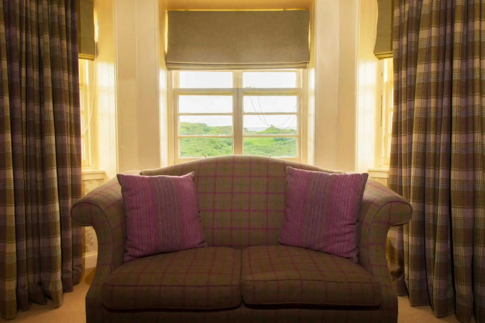 The Tongue Hotel