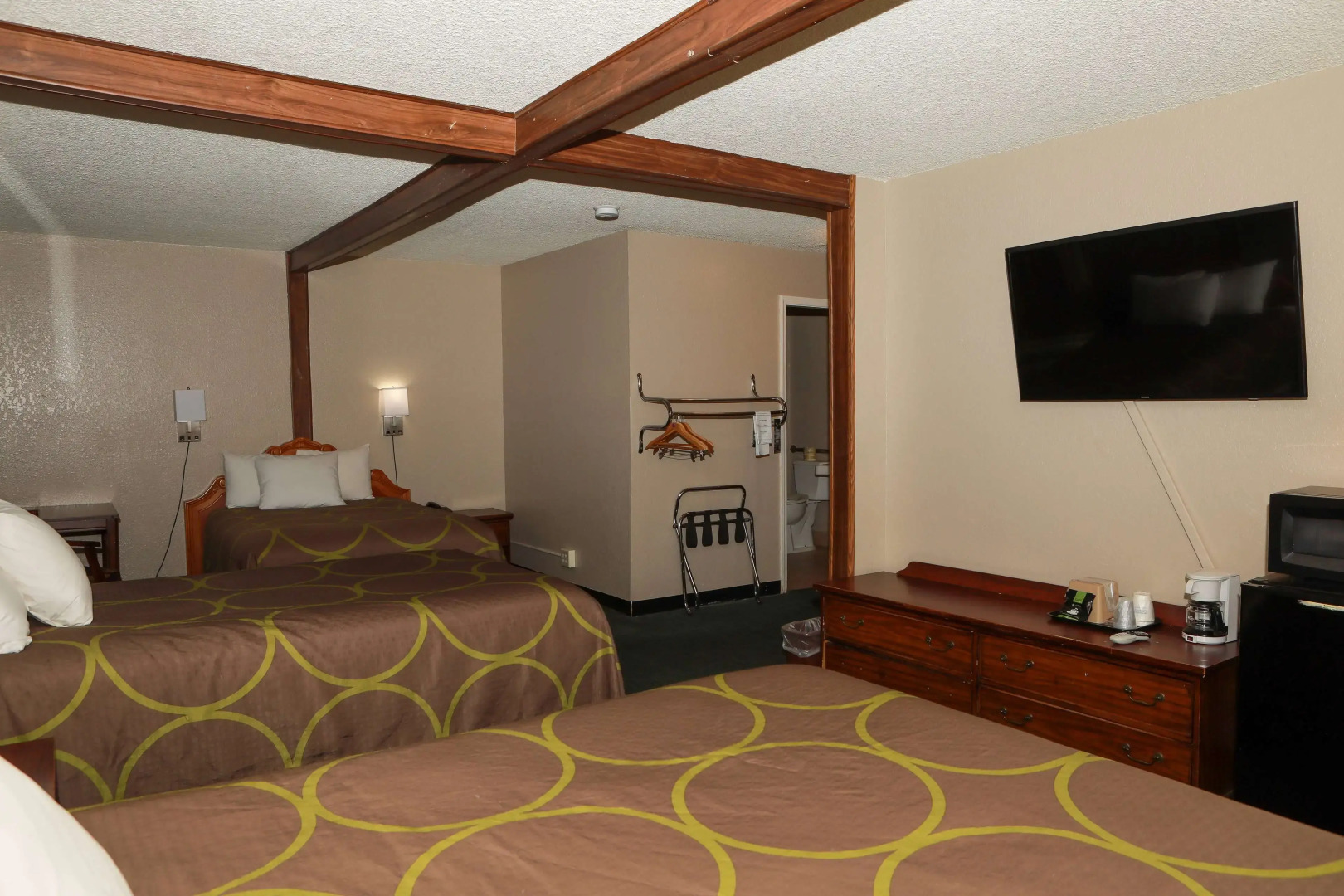 Super 8 by Wyndham Gallup