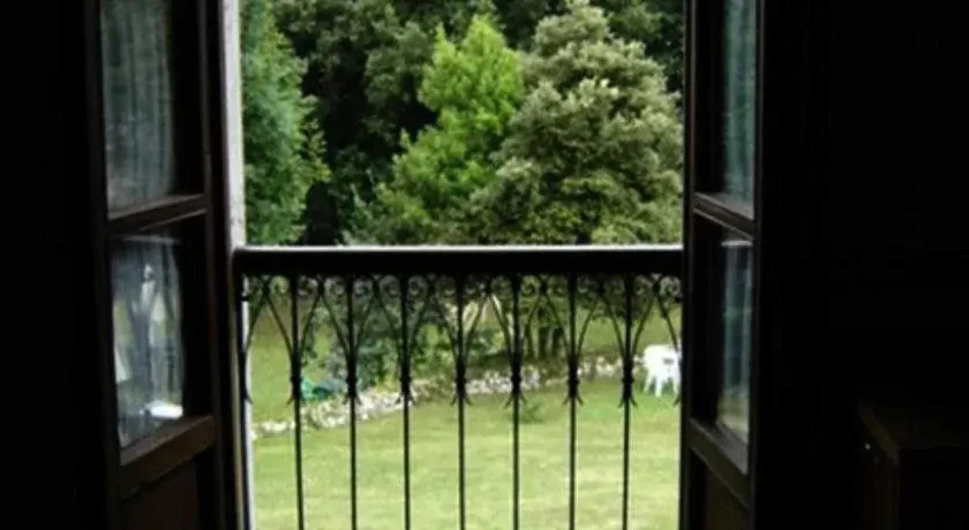 Hotel Apartamentos La Montañesa