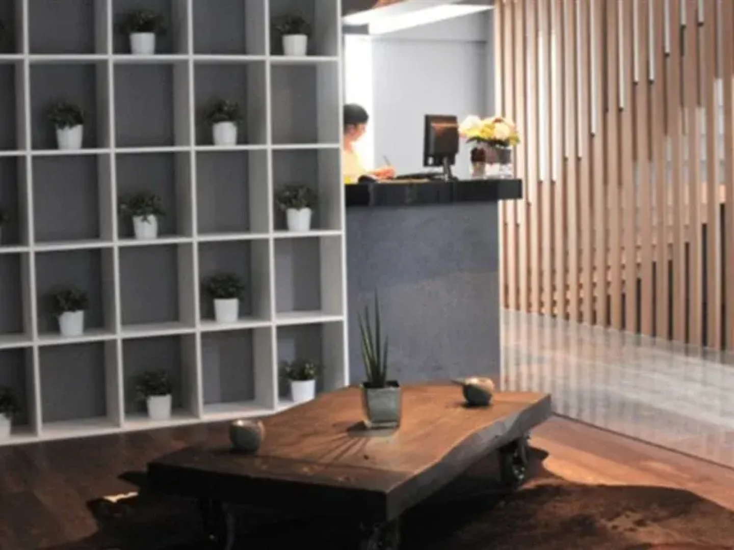 Life Gallery Hotel