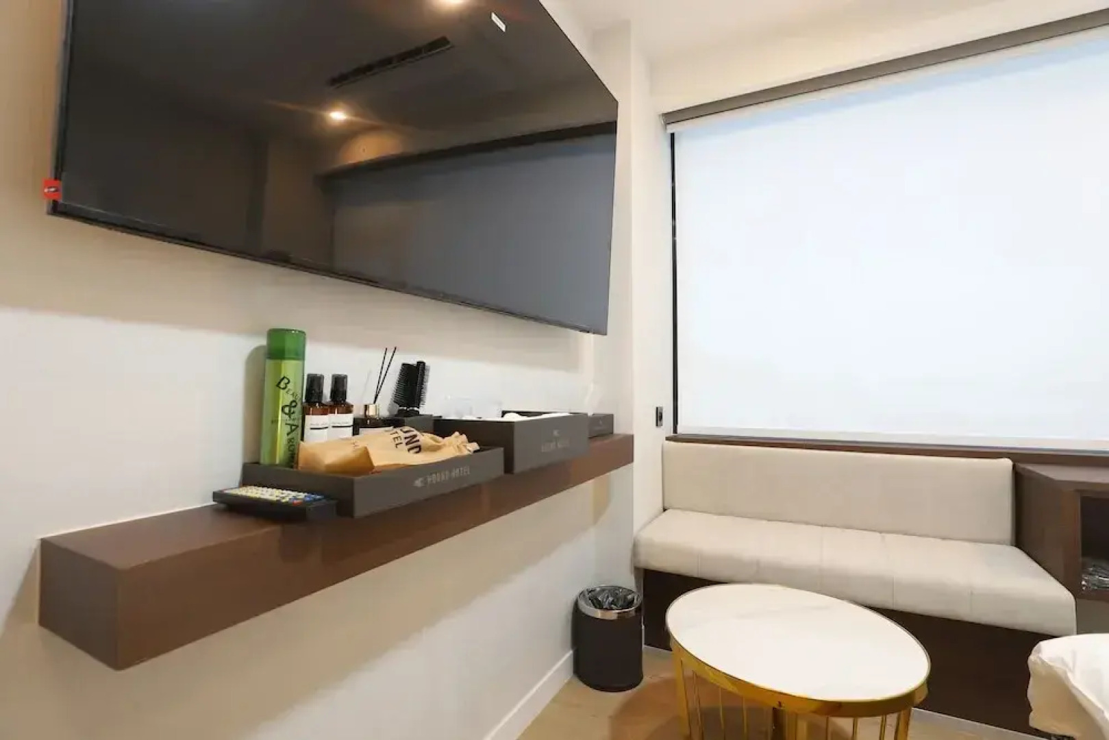 Geoje-Si Hound Hotel Jangseungpo