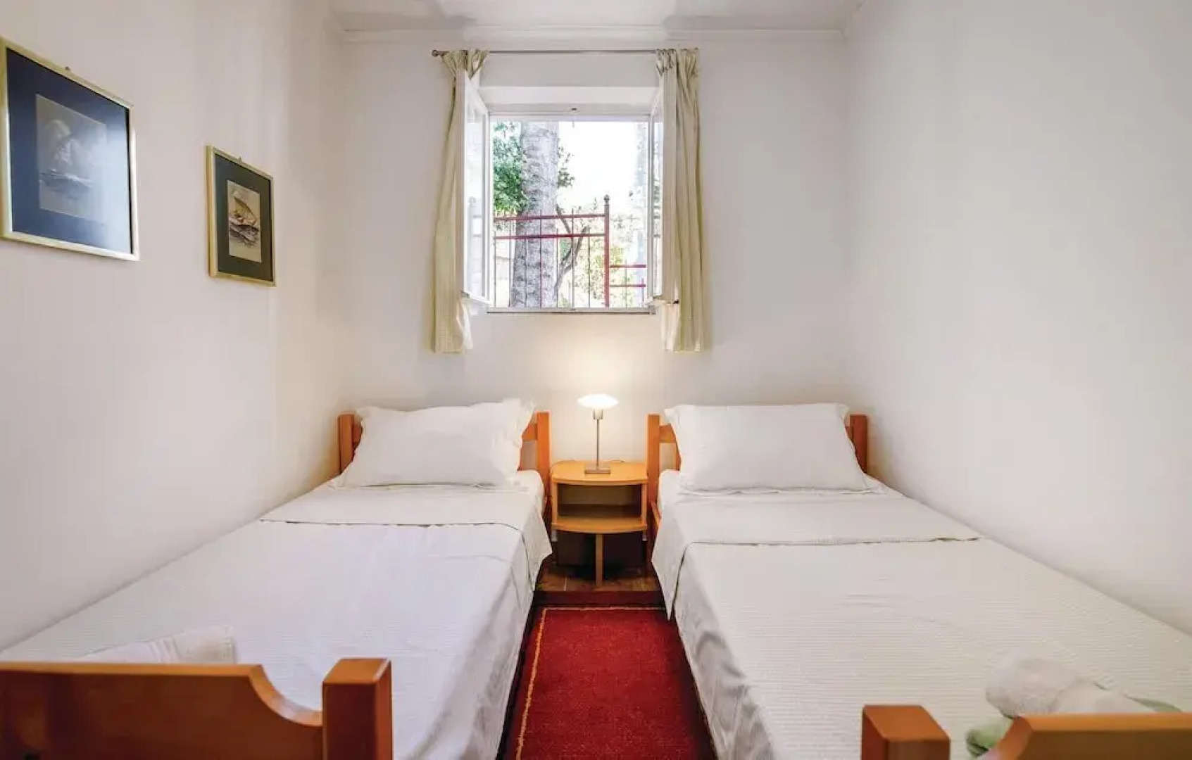 Beautiful Home in Njivice With Wifi and 2 Bedrooms