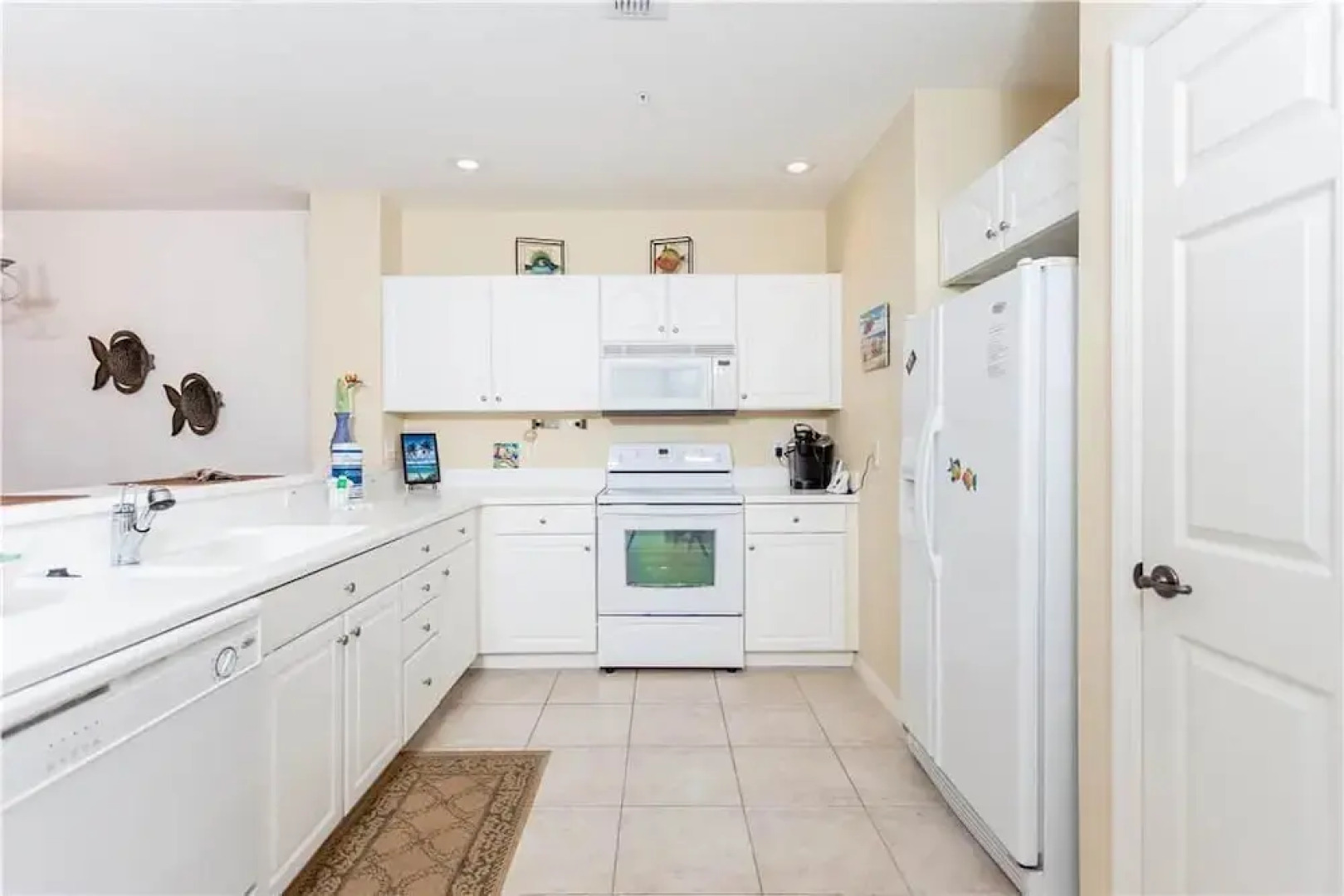 Canopy Walk 1012 - Three Bedroom Condo