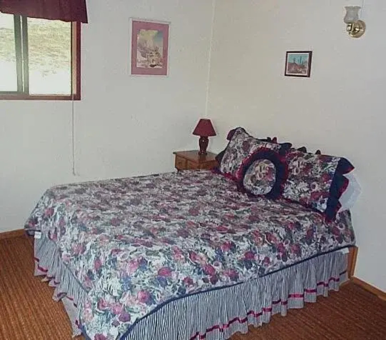 Sierra Bonita Cabins and RV Park