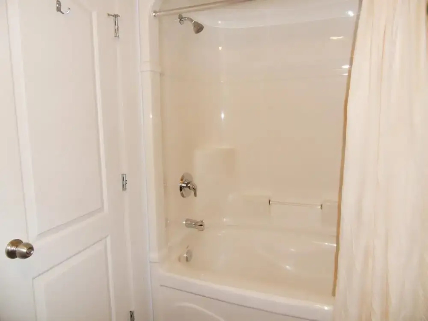 The Hitching Post Motel