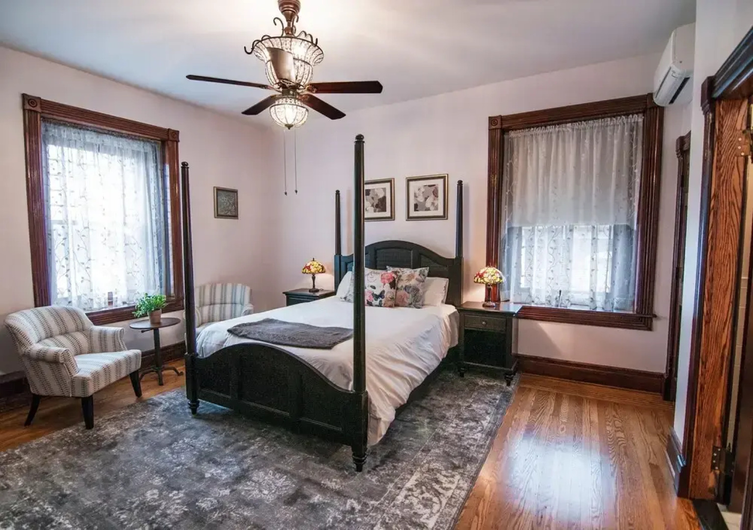 George Washington Wood Bed & Breakfast