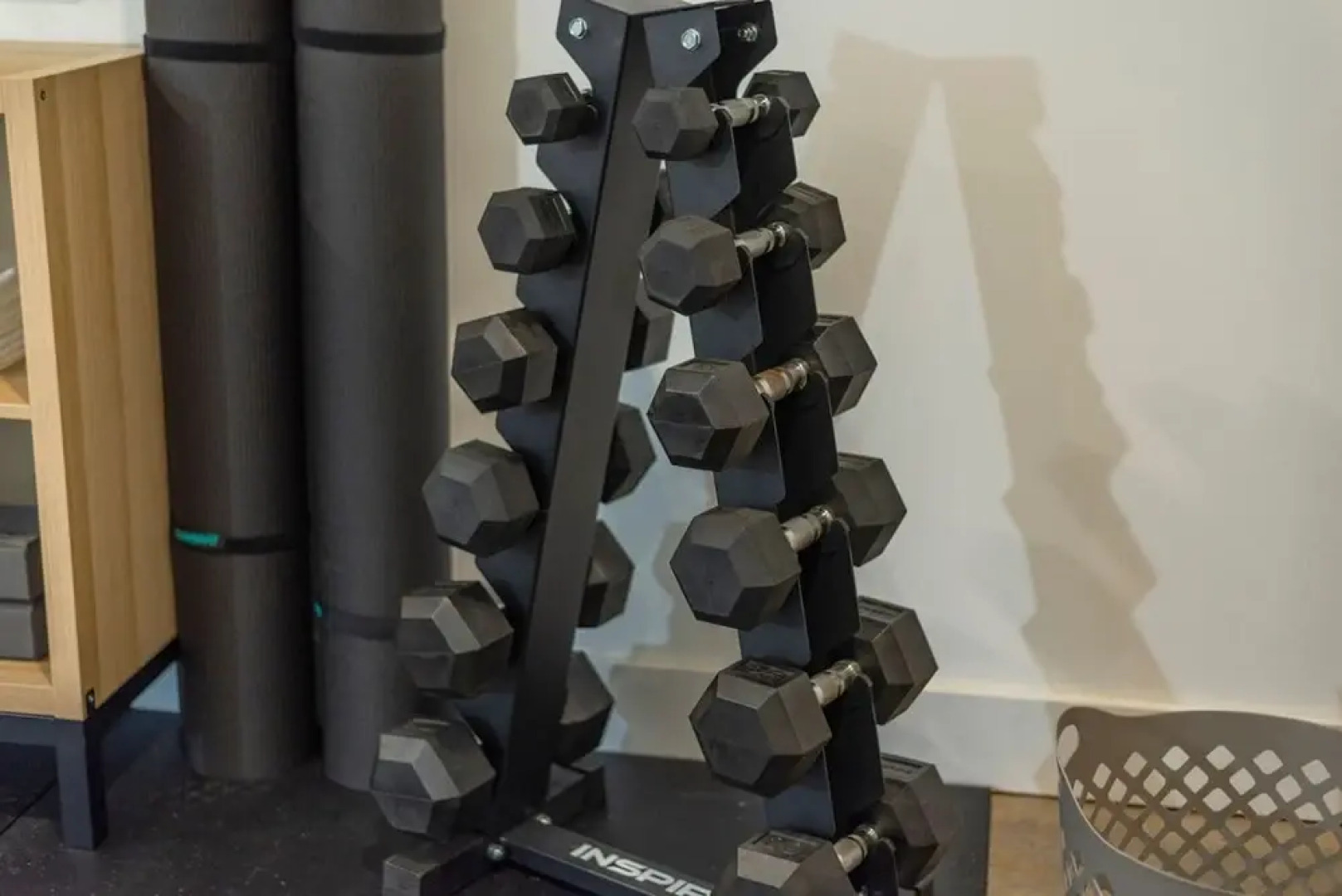 Rejuvenate in the Mtns w Sauna 5 min Drive to DT