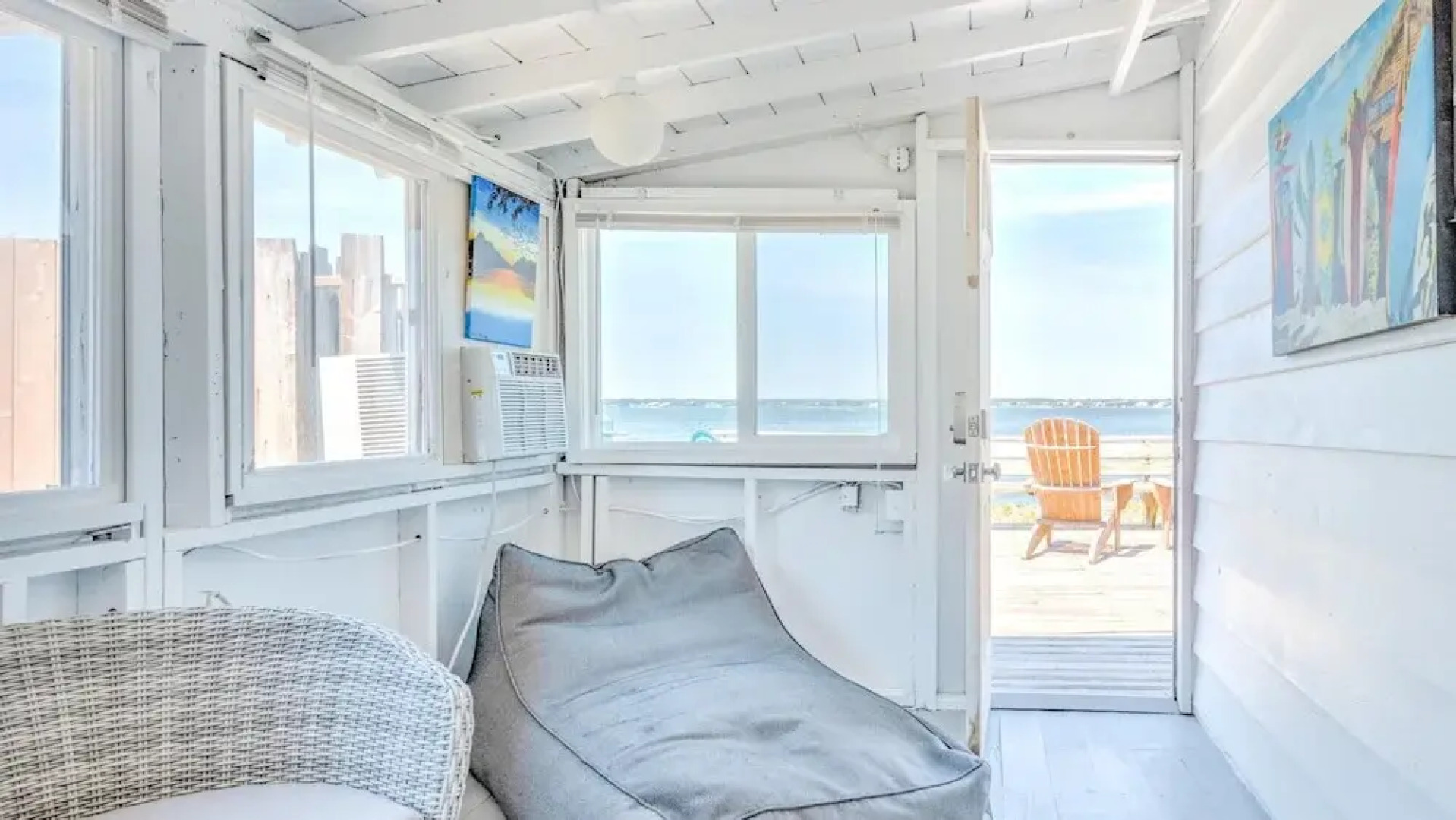 Bungalow 7 - 2br, Waterfront