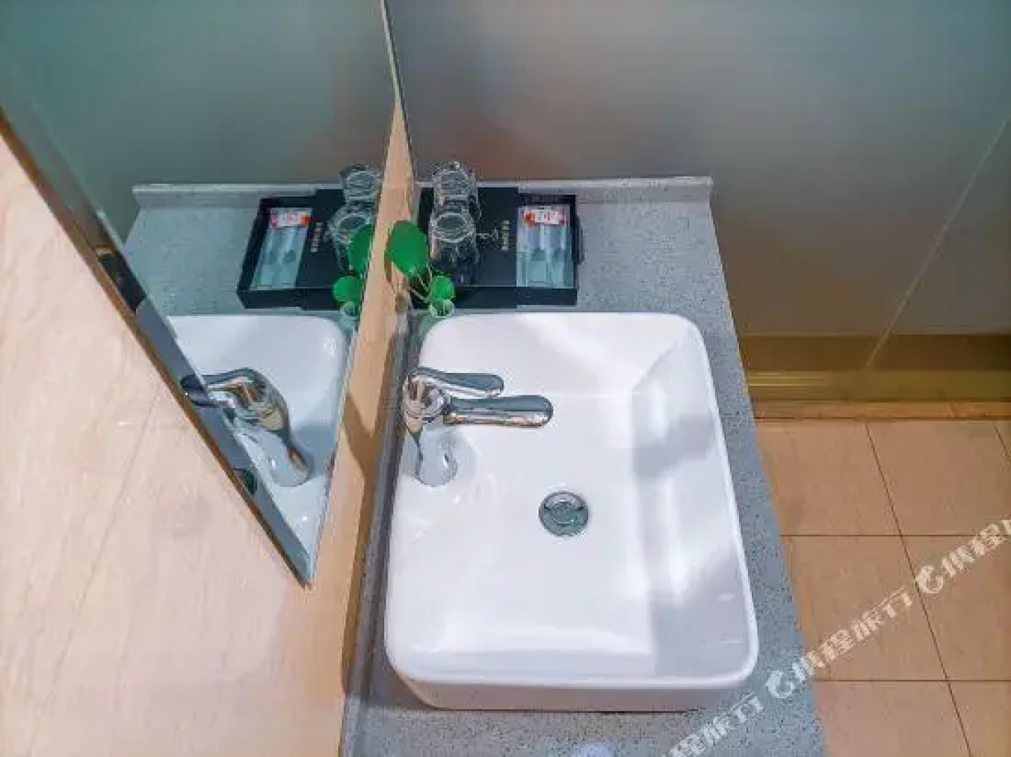 Xiangshan Holiday Hotel